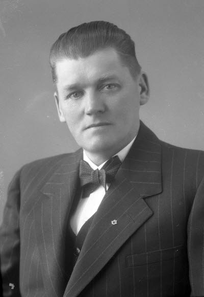 Porträtt av en herre. Ateljefoto.