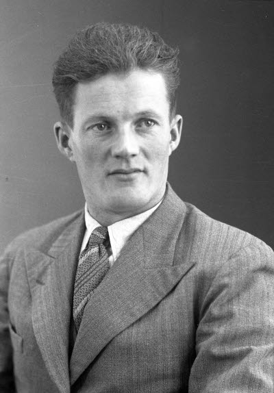 Porträtt av en herre. Ateljefoto.