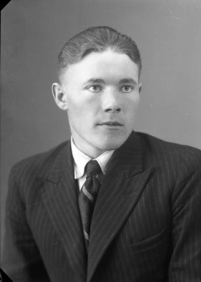 Porträtt av en herre. Ateljefoto.