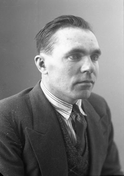 Porträtt av en herre. Ateljefoto.