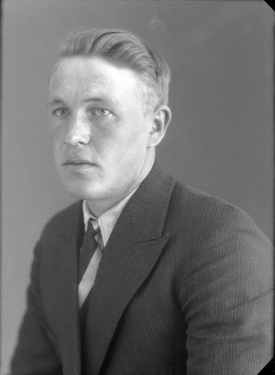 Porträtt av en herre. Ateljefoto.