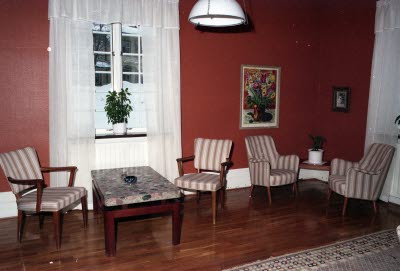 Möbler på Bolagshotellet.