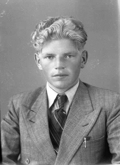 Porträtt av en herre. Ateljefoto.