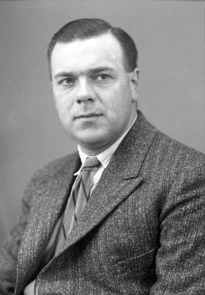 Porträtt av en herre. Ateljefoto.