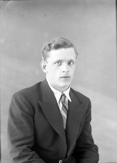 Porträtt av en herre. Ateljefoto.