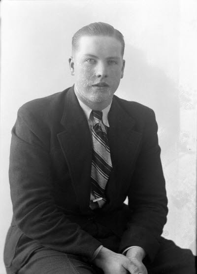 Porträtt av en herre. Ateljefoto.