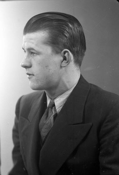 Porträtt av en herre. Ateljefoto.