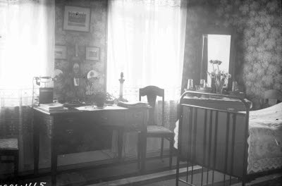 Sjuksal? "Tratt-telefon".