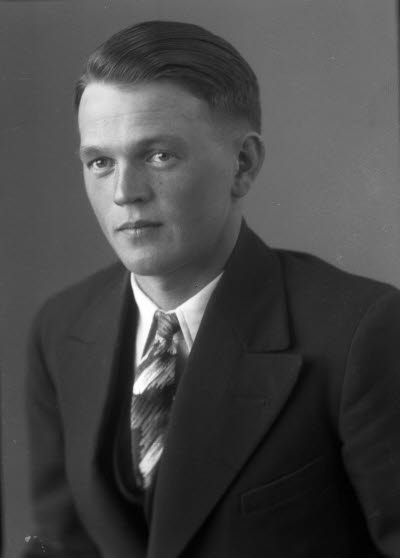 Porträtt av en herre. Ateljefoto.