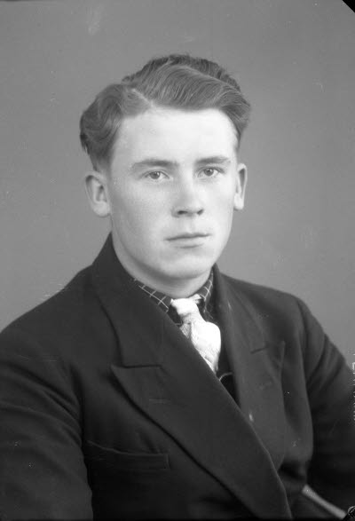 Porträtt av en herre. Ateljefoto.