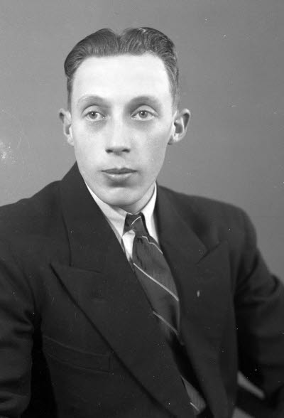 Porträtt av en herre. Ateljefoto.