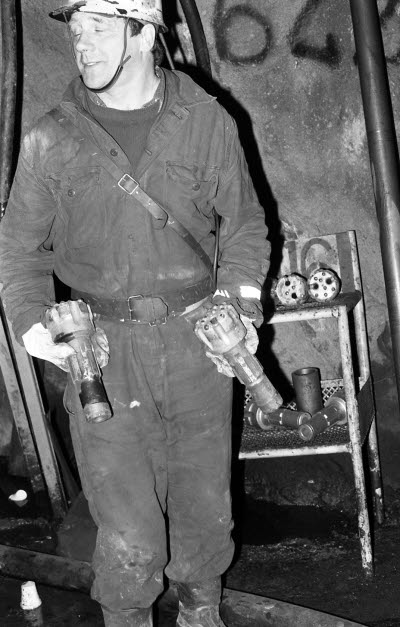 Borrståls service i Koskullskulle.