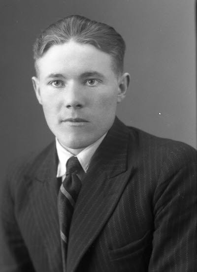 Porträtt av en herre. Ateljefoto.