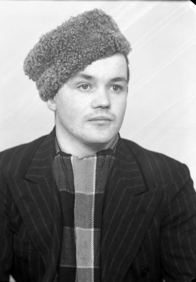 Porträtt av en herre. Ateljefoto.