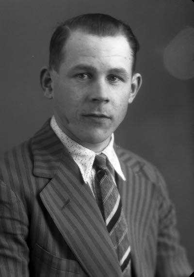 Porträtt av en herre. Ateljefoto.