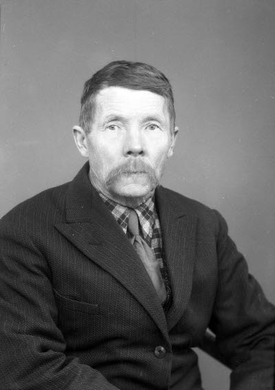 Porträtt av en herre. Ateljefoto.