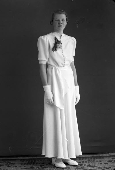 Porträtt av en flicka. Ateljefoto.