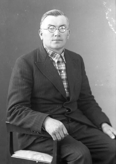 Porträtt av en herre. Ateljefoto.