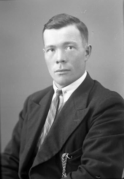 Porträtt av en herre. Ateljefoto.