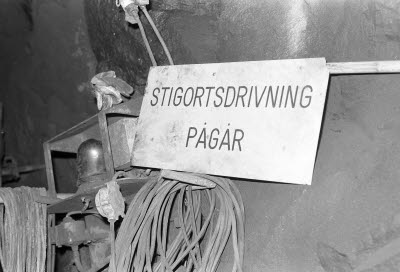 Gruva. Under jord. Stigortsdrivning.