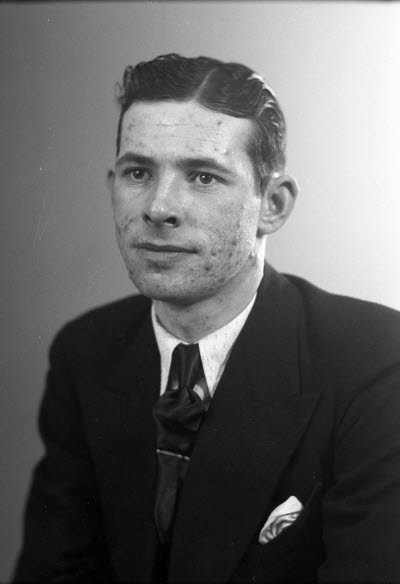 Porträtt av en herre. Ateljefoto.