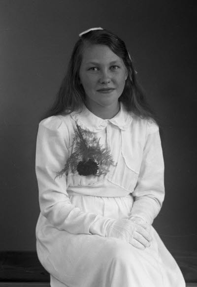 Porträtt av en flicka. Ateljefoto.