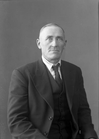 Porträtt av en herre. Ateljefoto.