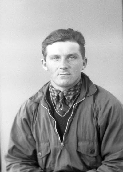 Porträtt av en herre. Ateljefoto.