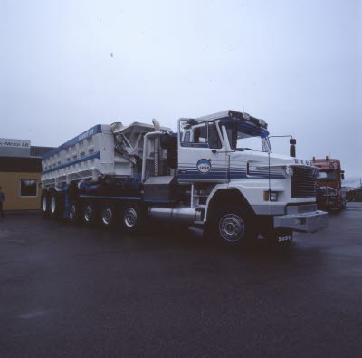 Mammuten, 120 tons trucken.