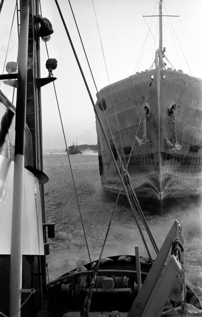 Hamnar. Luleå, Narvik. Fartyg.