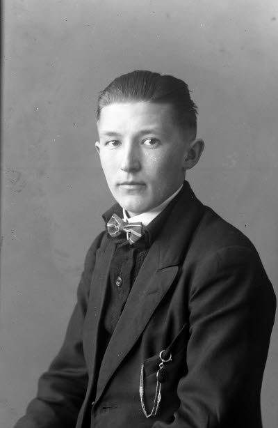 Porträtt av en herre. Ateljefoto.