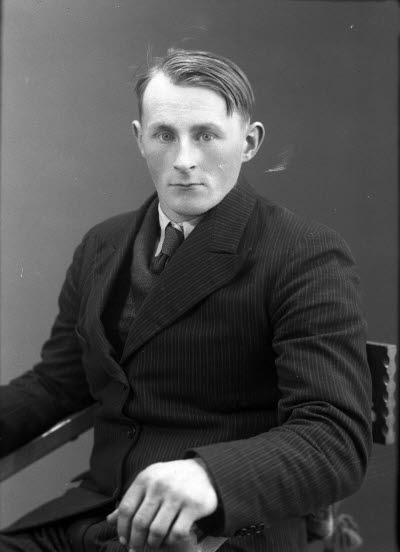 Porträtt av en herre. Ateljefoto.