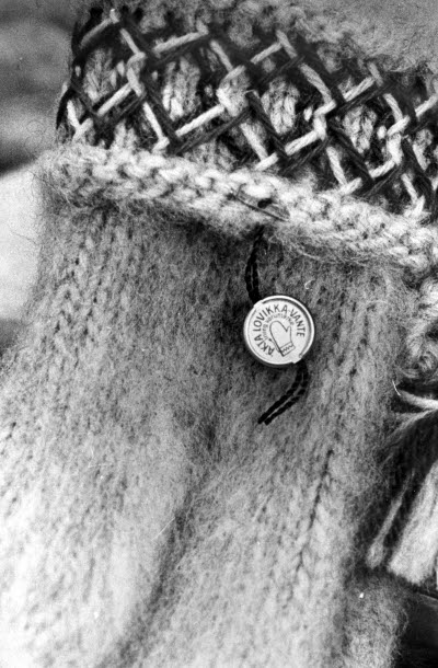Lovikkavanten; äkta Lovikka-vante. Lovikka, Pajala kommun. Stickning; garn; ull.