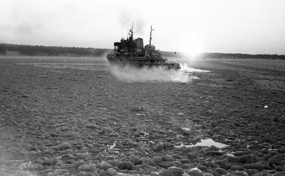 Hamnar. Luleå, Narvik. Fartyg.