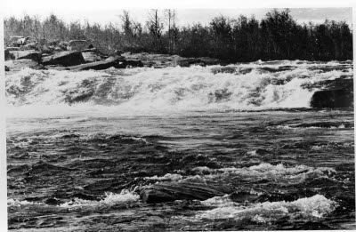 Älv; vattendrag; fors.