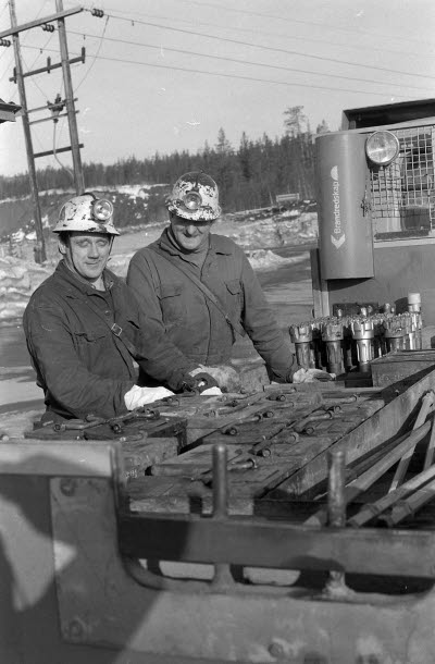 Borrståls service i Koskullskulle.