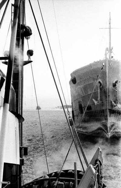 Hamnar. Luleå, Narvik. Fartyg.