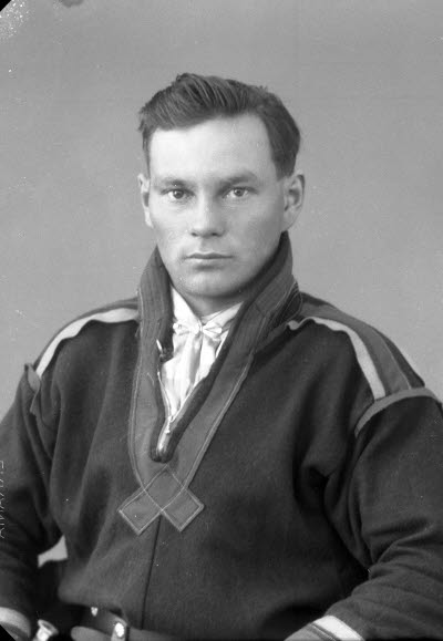 Porträtt av en herre. Ateljefoto.