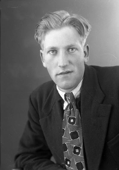 Porträtt av en herre. Ateljefoto.