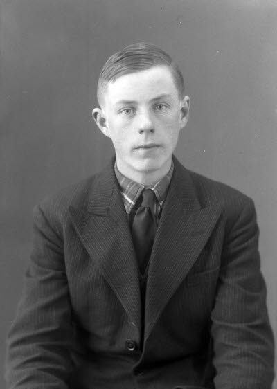 Porträtt av en herre. Ateljefoto.