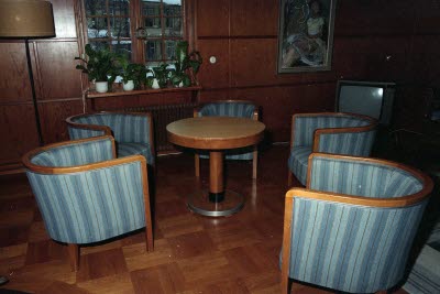 Möbler på Bolagshotellet.