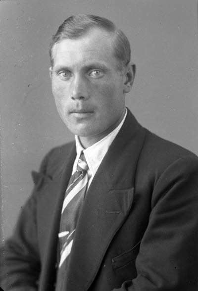 Porträtt av en herre. Ateljefoto.