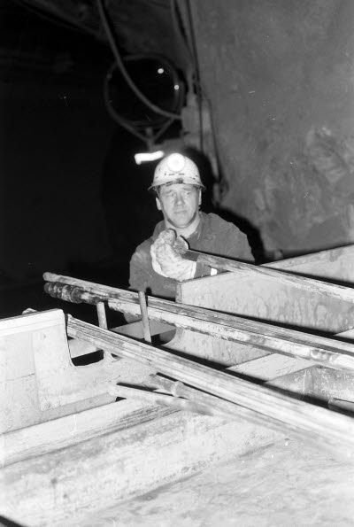 Borrståls service i koskullskulle.