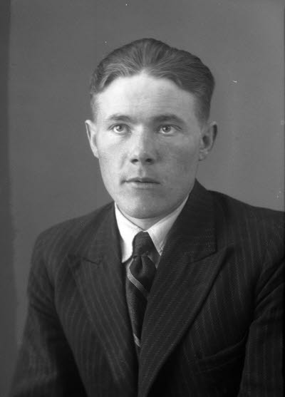 Porträtt av en herre. Ateljefoto.