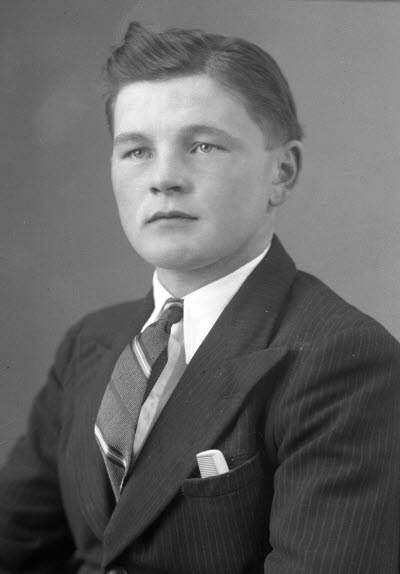 Porträtt av en herre. Ateljefoto.