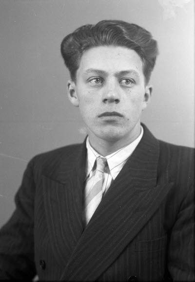 Porträtt av en herre. Ateljefoto.