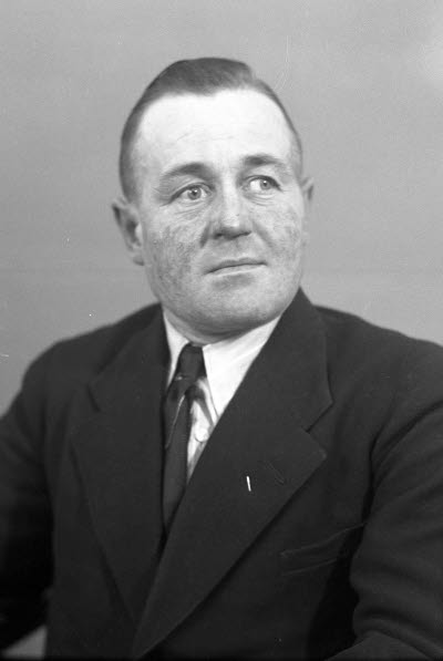 Porträtt av en herre. Ateljefoto.