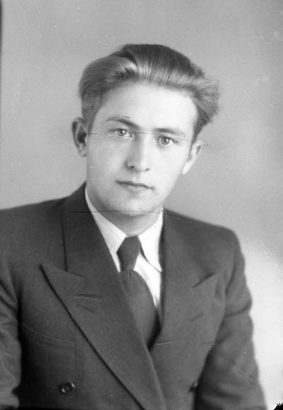 Porträtt av en herre. Ateljefoto.