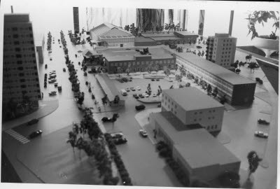 Modell; modellbygge; miniatyr. Torget, Malmberget centrum.