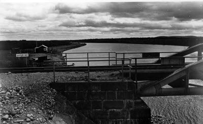 Järnvägsbro över Kaitum älv.